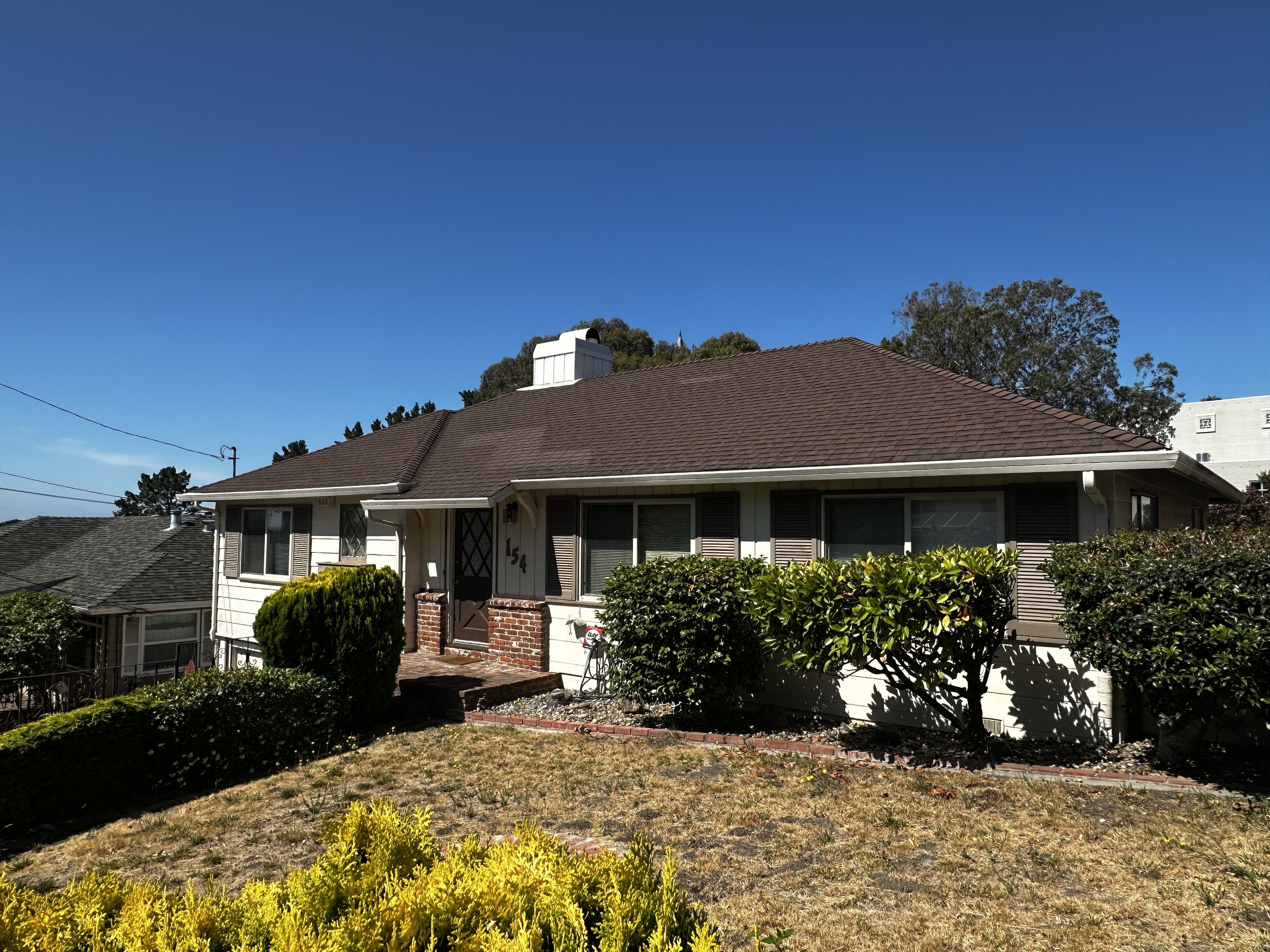 154 Maiden Lane
