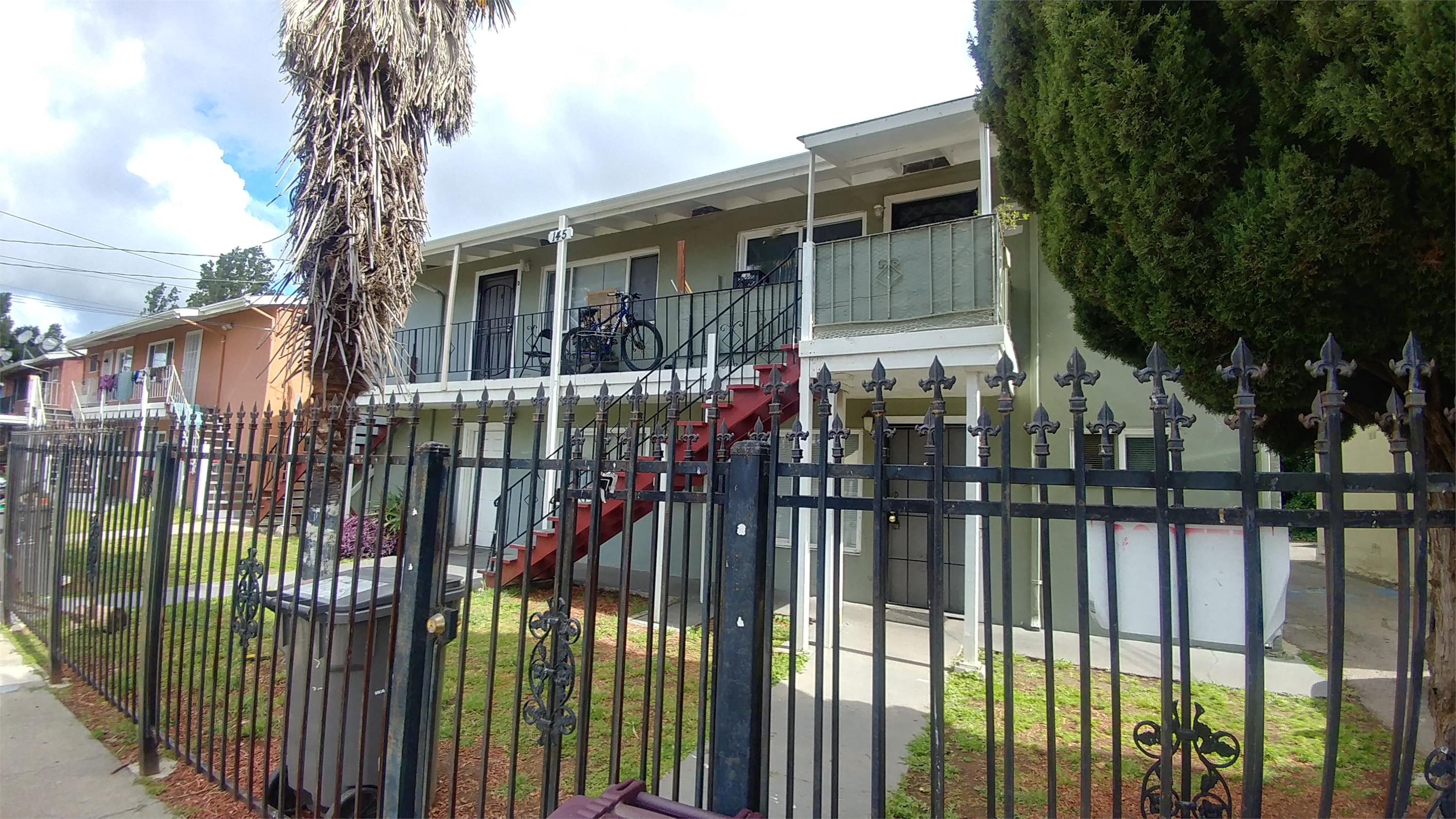 145 Catron Dr - C