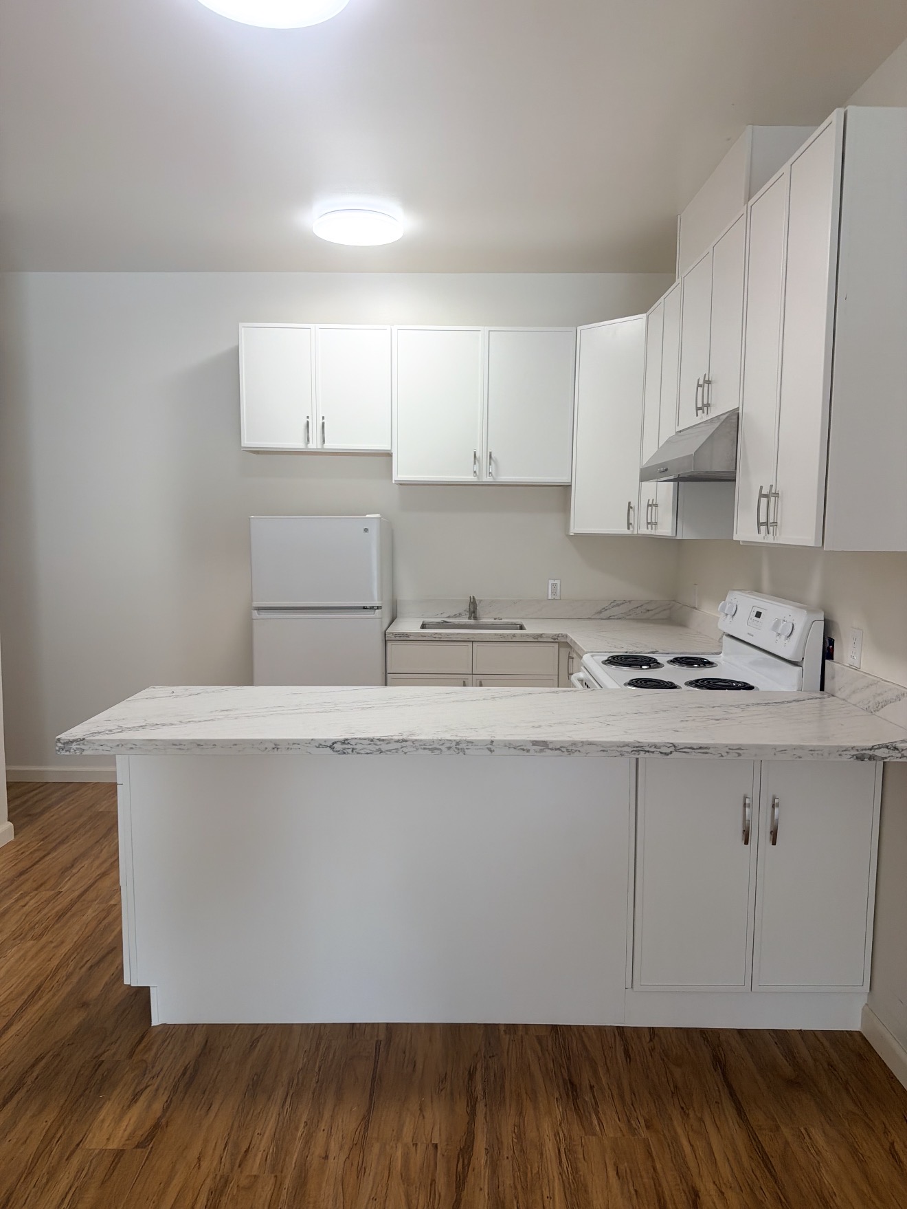 2715 Benvenue Avenue - 1