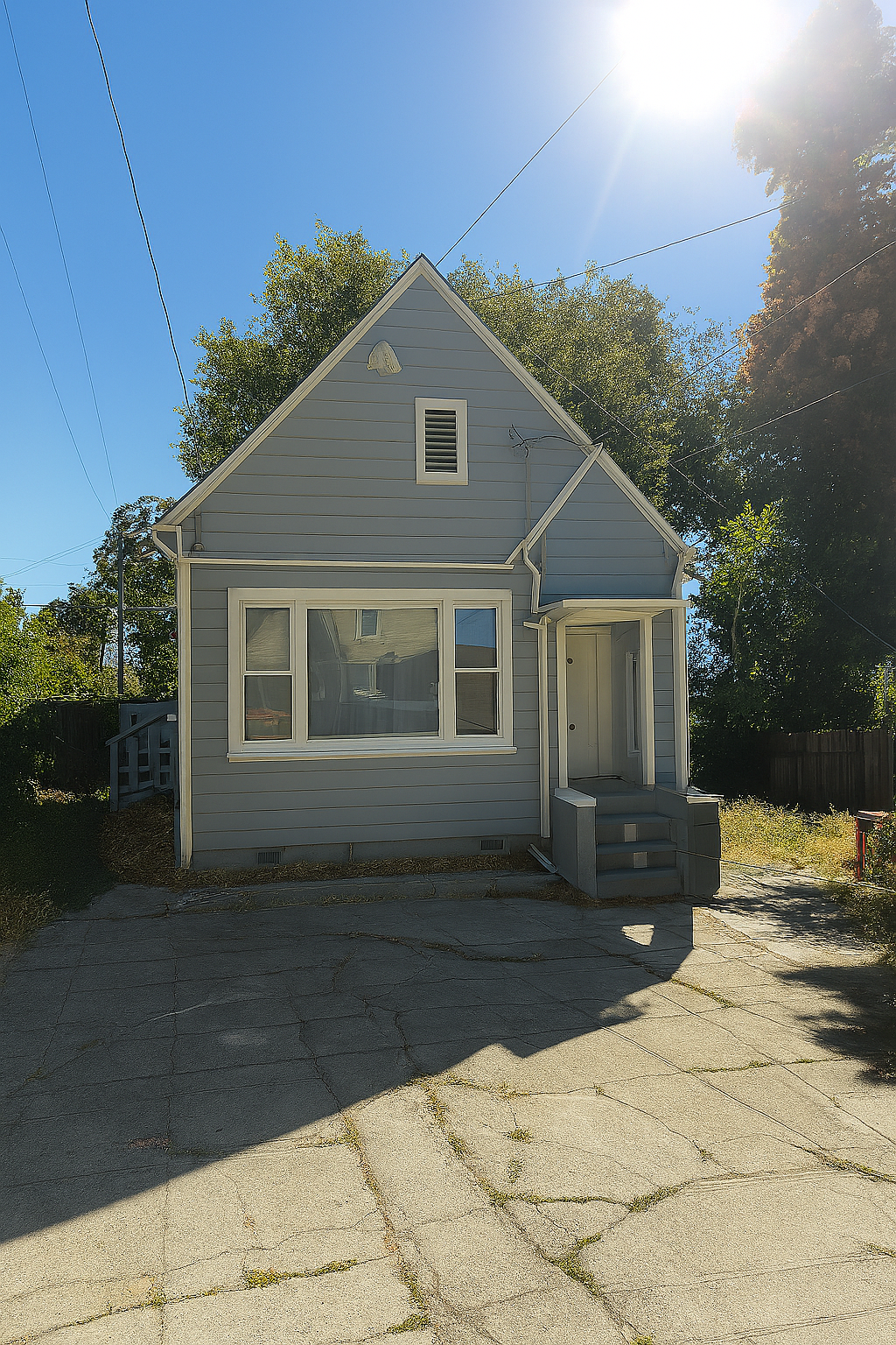 3701-3703 Carrington St - 3703