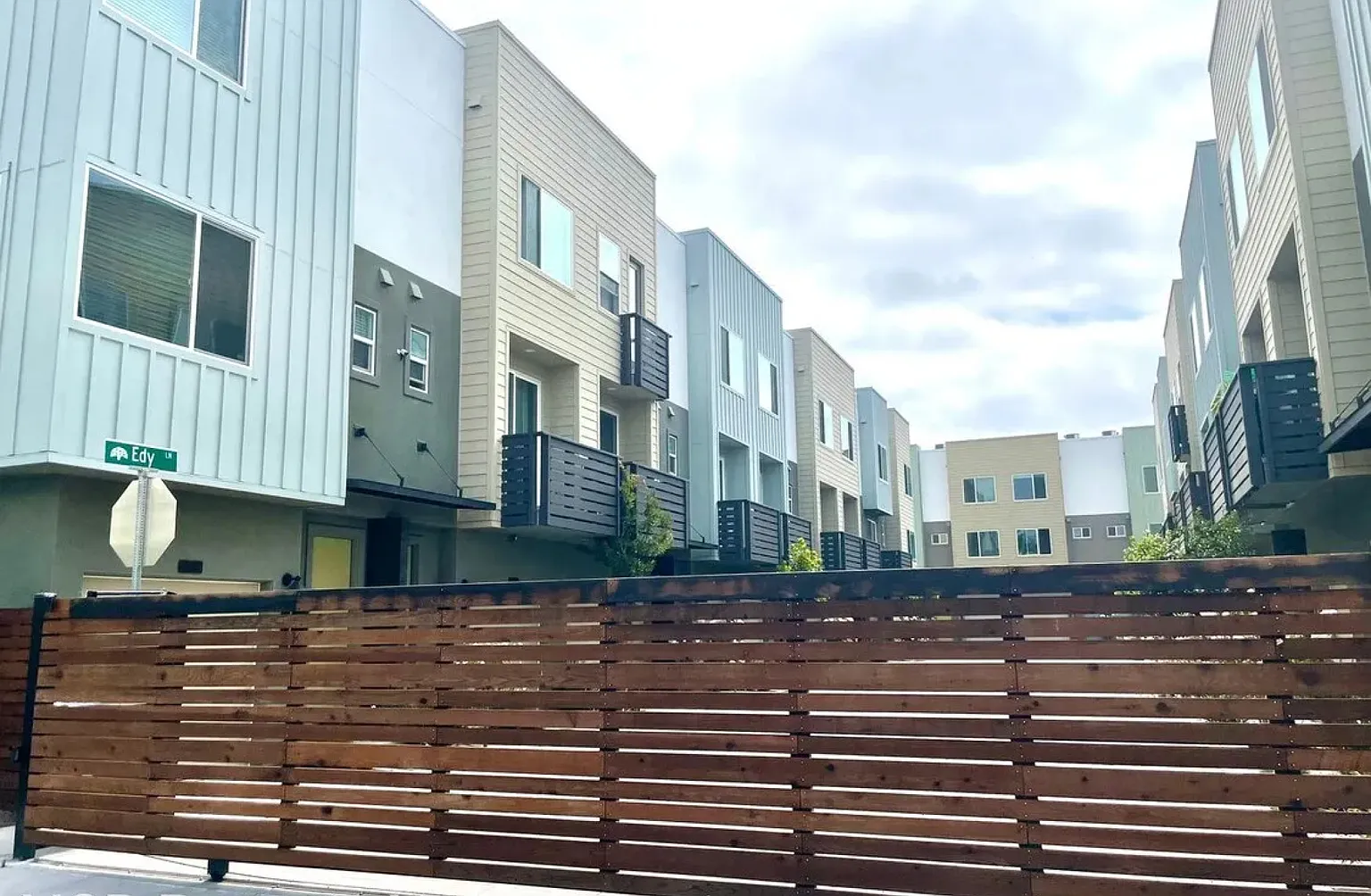 932 Edy Lane - 1